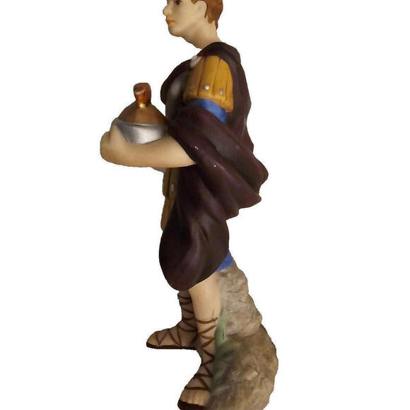 Thomas Kinkade's Nativity Collection No.A7735, Hawthorne Village Humbled Soldier - Picture 4 of 8